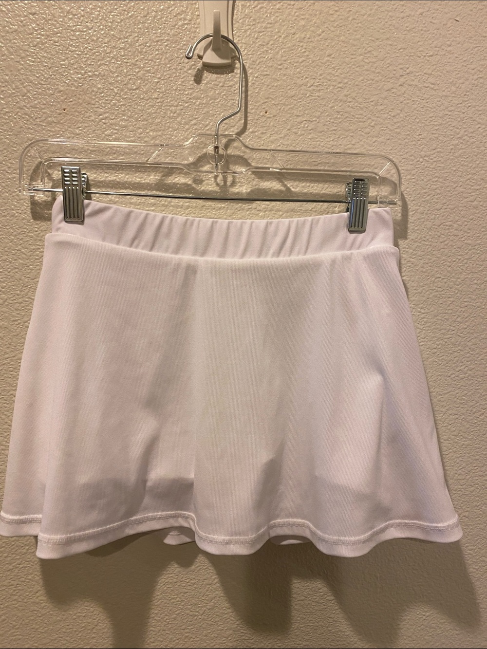 Varley white skirt side small